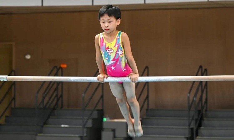 CBA常规赛：辽宁本钢主场胜北京控股队