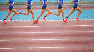 爱德华兹半场11分，离第三年轻万分先生仅差12分！骑士队4分领先