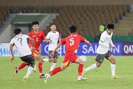 快船111-123尼克斯4坏消息！伦纳德崴脚，祖巴茨副作用，替补辣眼